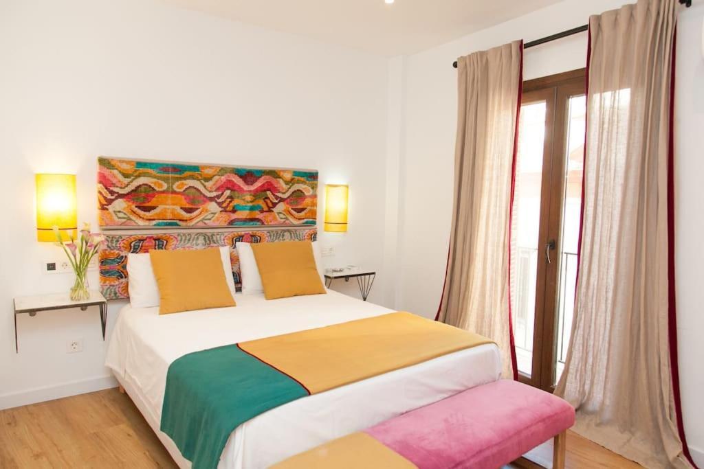 Modern & Nice Apartment. Old Town. Private Parking Siviglia Esterno foto